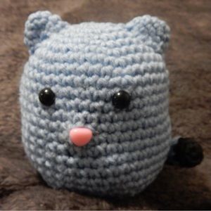 Crochet chubby cat
